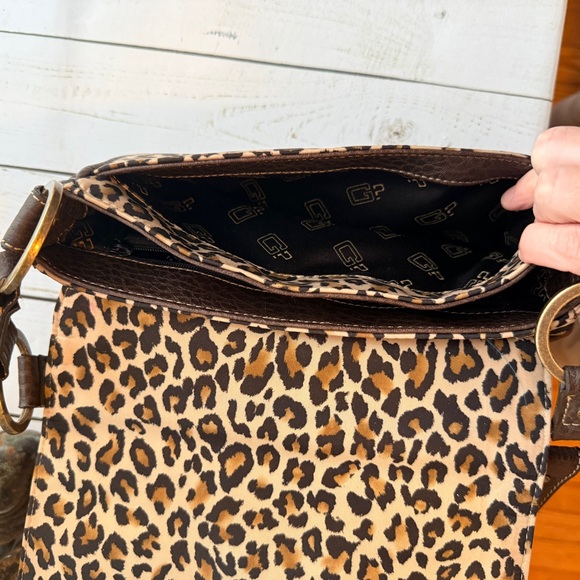 Guess | Vintage Y2K Leopard Print Shoulder Bag - Picture 8 of 16